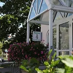 Am Grossen Garten Kg 게스트하우스