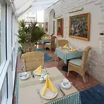 게스트하우스 Am Grossen Garten Kg 3*