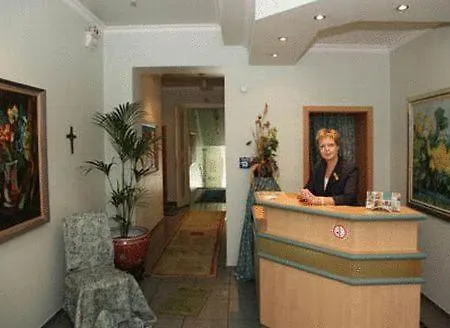 Am Grossen Garten Kg