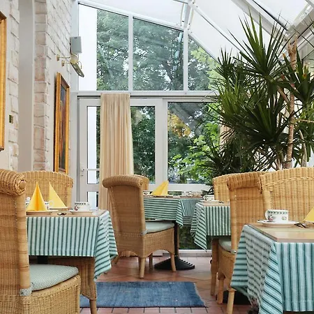 Gæstehus Am Grossen Garten Kg