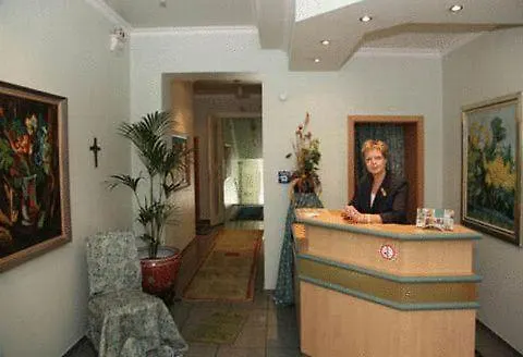 Am Grossen Garten Kg